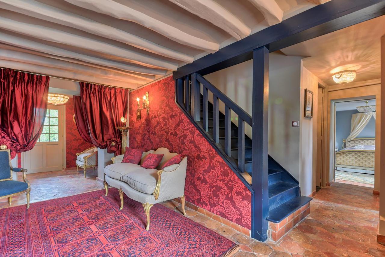 Апартаменты Manoir De La Comtesse Chailly-en-Biere Экстерьер фото