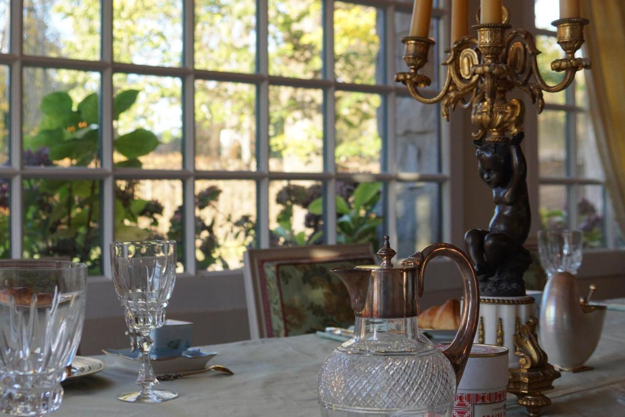 Апартаменты Manoir De La Comtesse Chailly-en-Biere Экстерьер фото