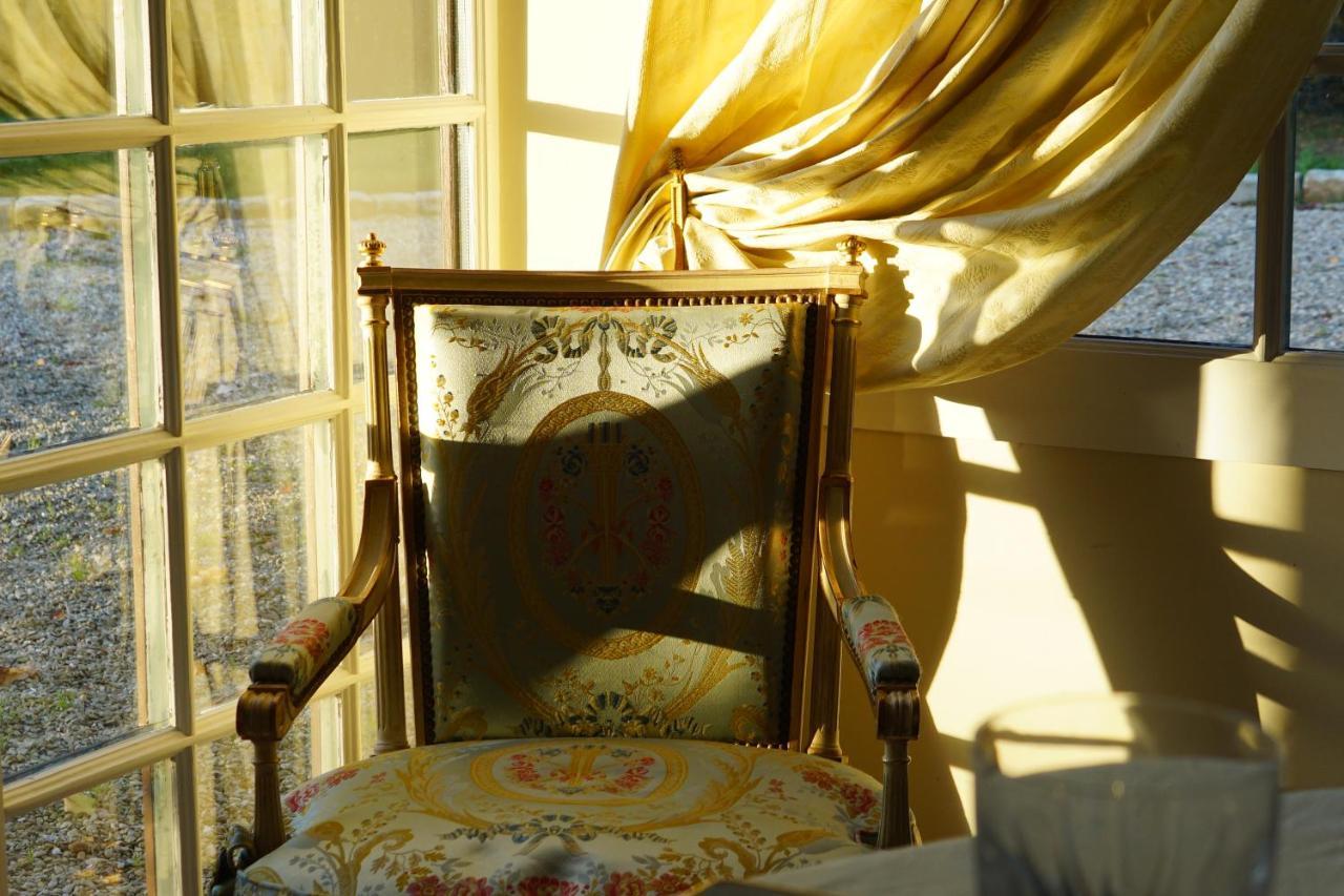 Апартаменты Manoir De La Comtesse Chailly-en-Biere Экстерьер фото